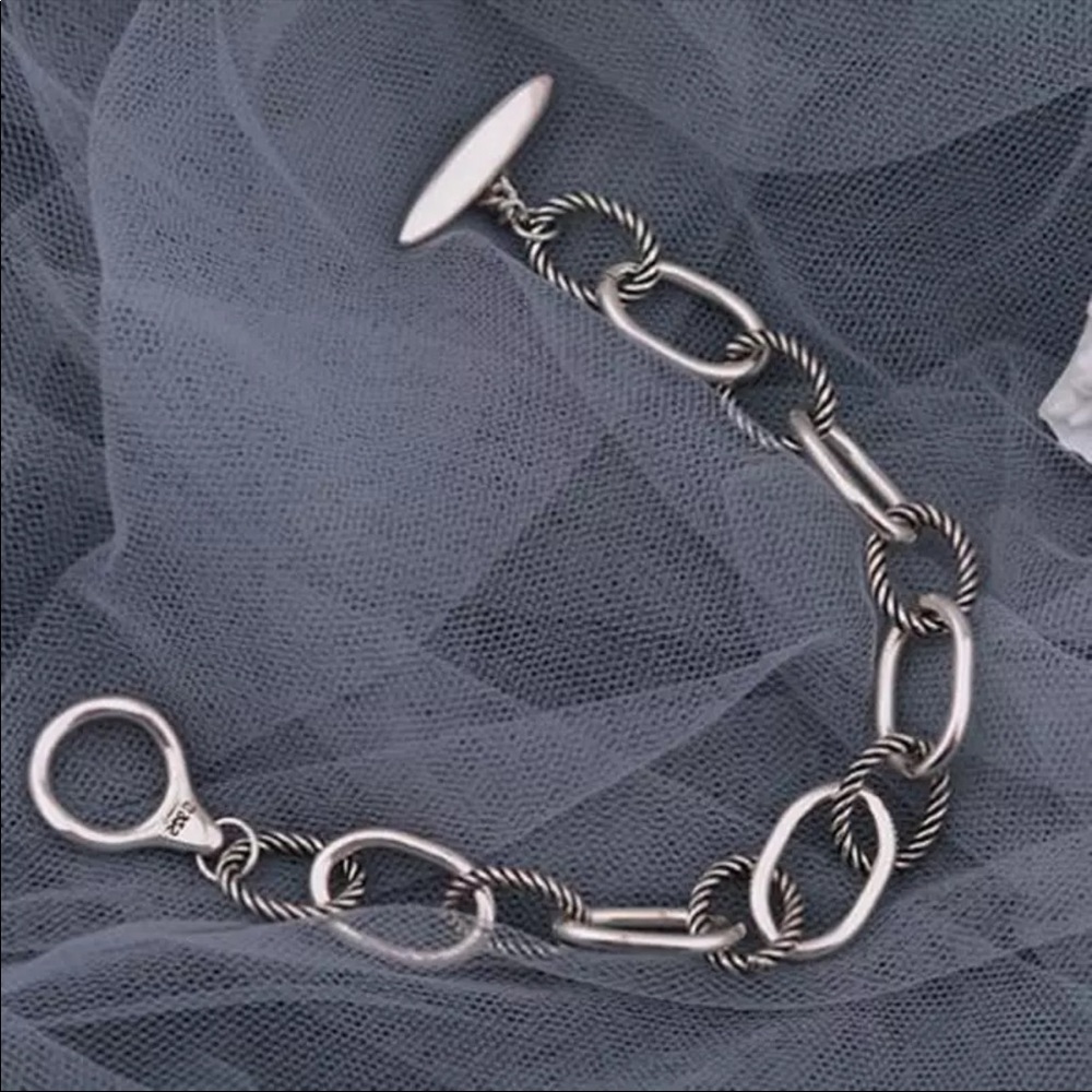 ❗️Restocked❗️Retro 925 Sterling Silver Chain Link Toggle Bracelet - Picture 3 of 9
